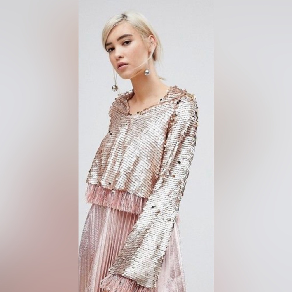 Lost Ink Top In Premium Rose Gold Sequin v neck top